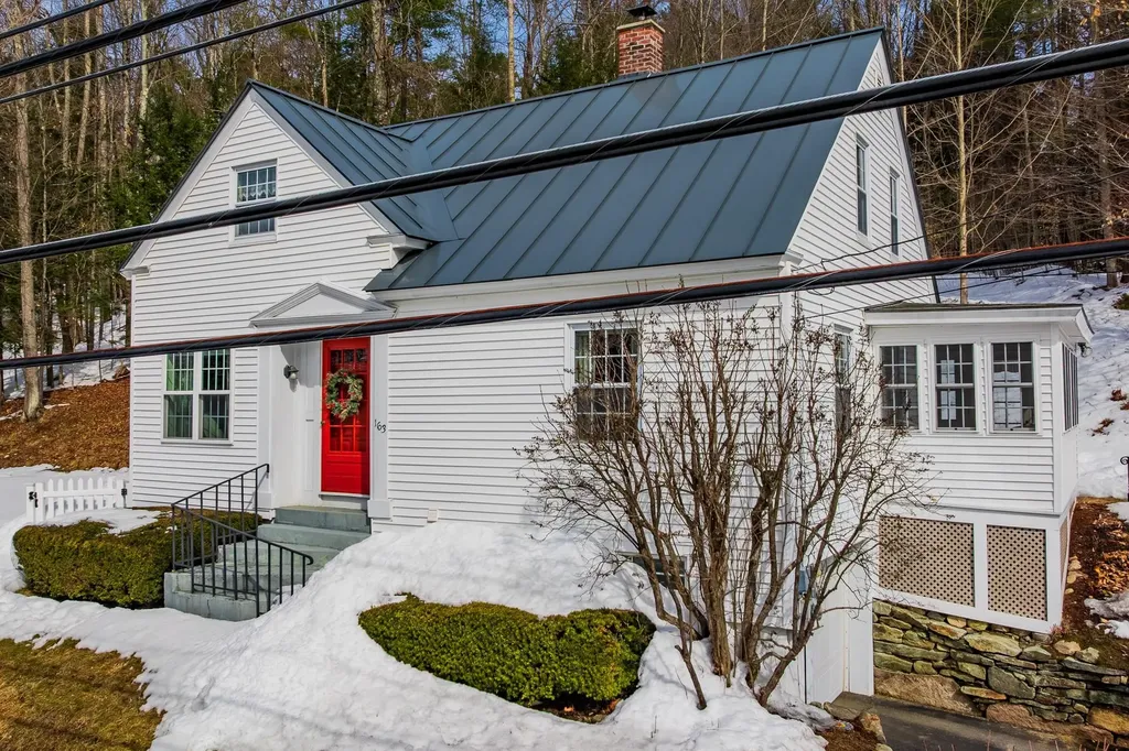 163 Meriden Road Lebanon NH 03766