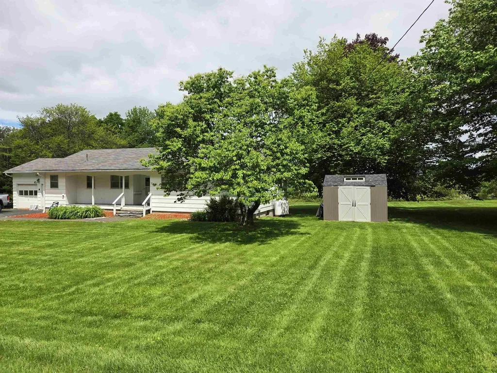 11 Bryant Lane Enfield NH 03748