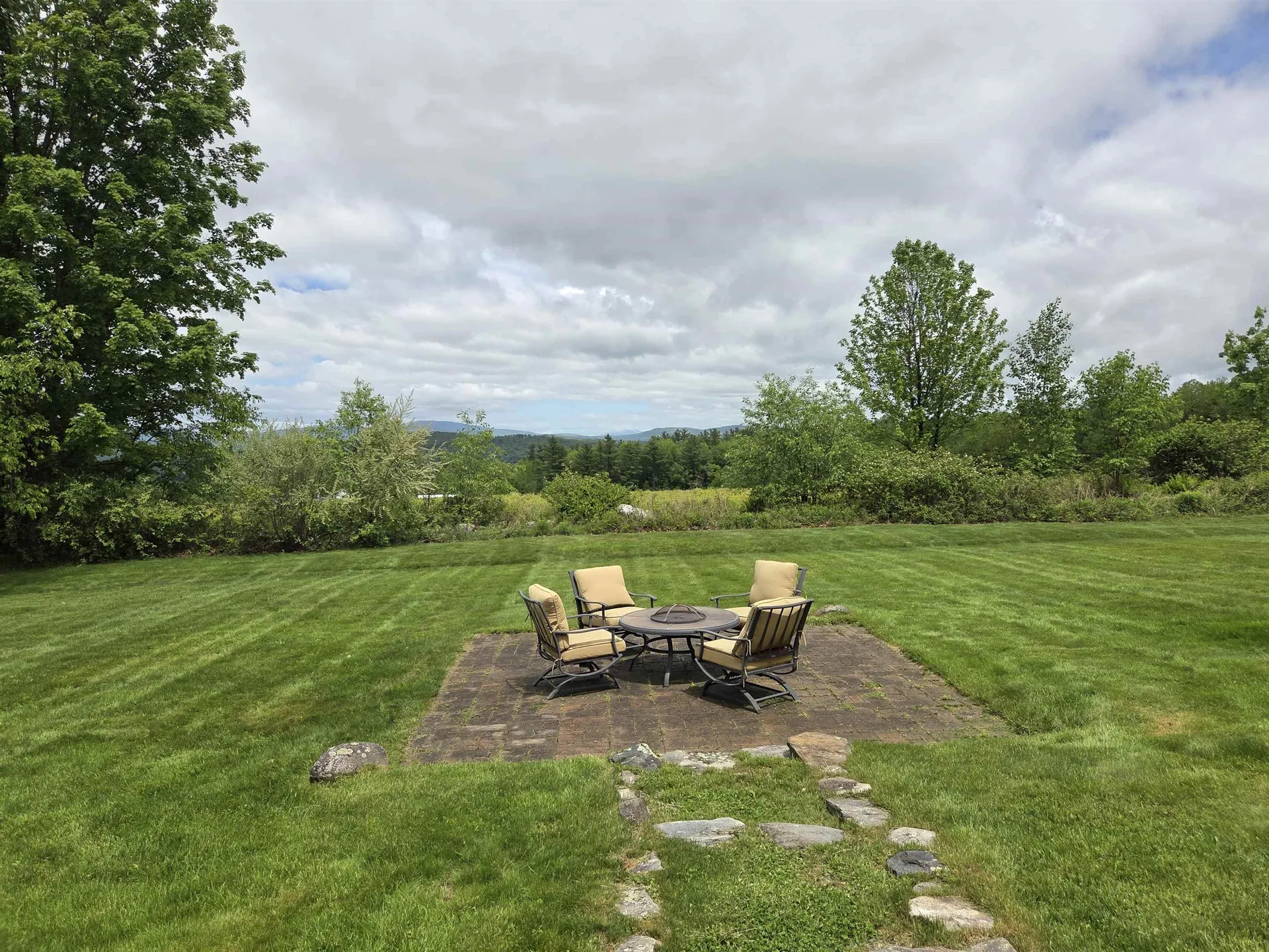 11 Bryant Lane Enfield NH 03748