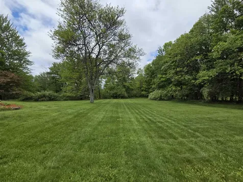 11 Bryant Lane Enfield NH 03748