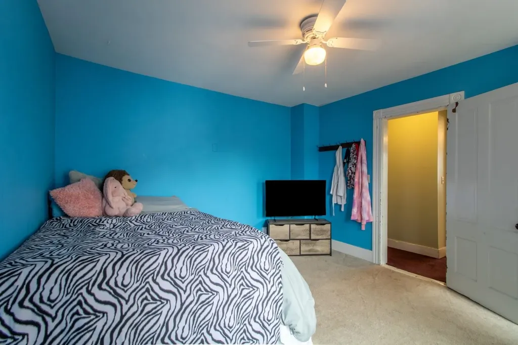 44 Taylor Street Newport City VT 05855