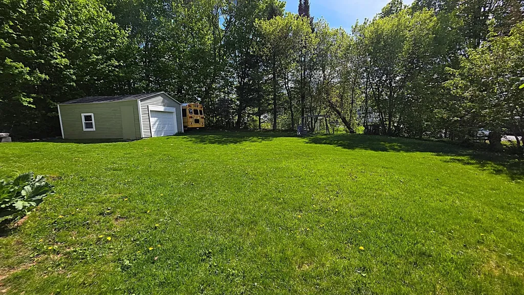 44 Taylor Street Newport City VT 05855