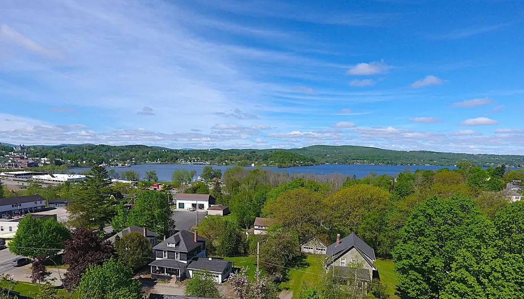44 Taylor Street Newport City VT 05855