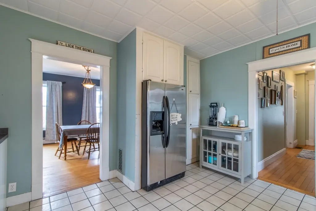 44 Taylor Street Newport City VT 05855