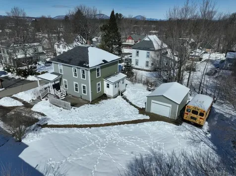 44 Taylor Street Newport City VT 05855