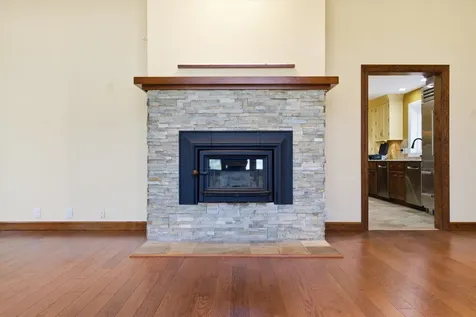 12 Village Woods Drive Amherst NH 03031