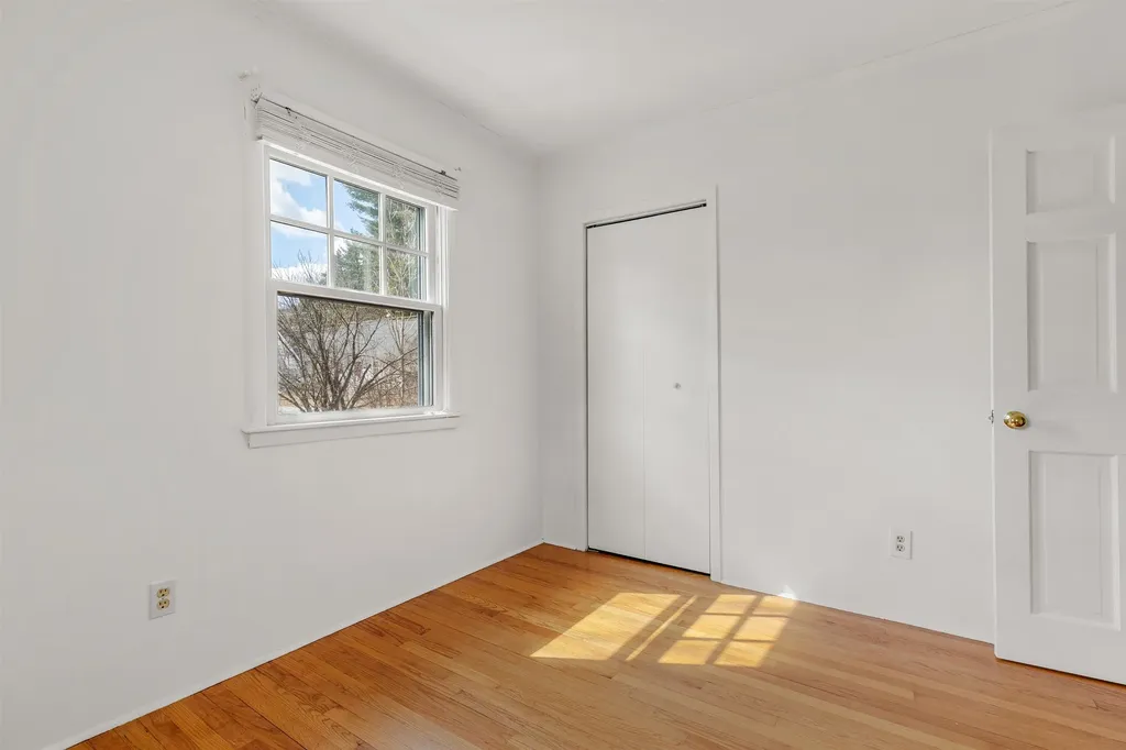 82 Huntley Street Norwich VT 05055
