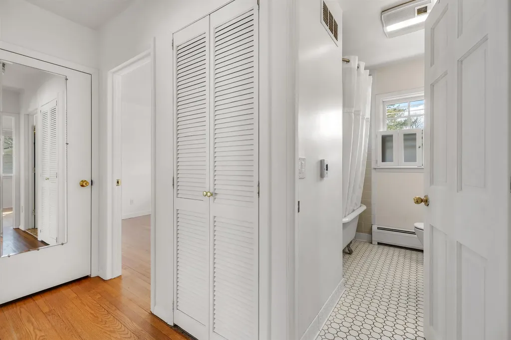 82 Huntley Street Norwich VT 05055