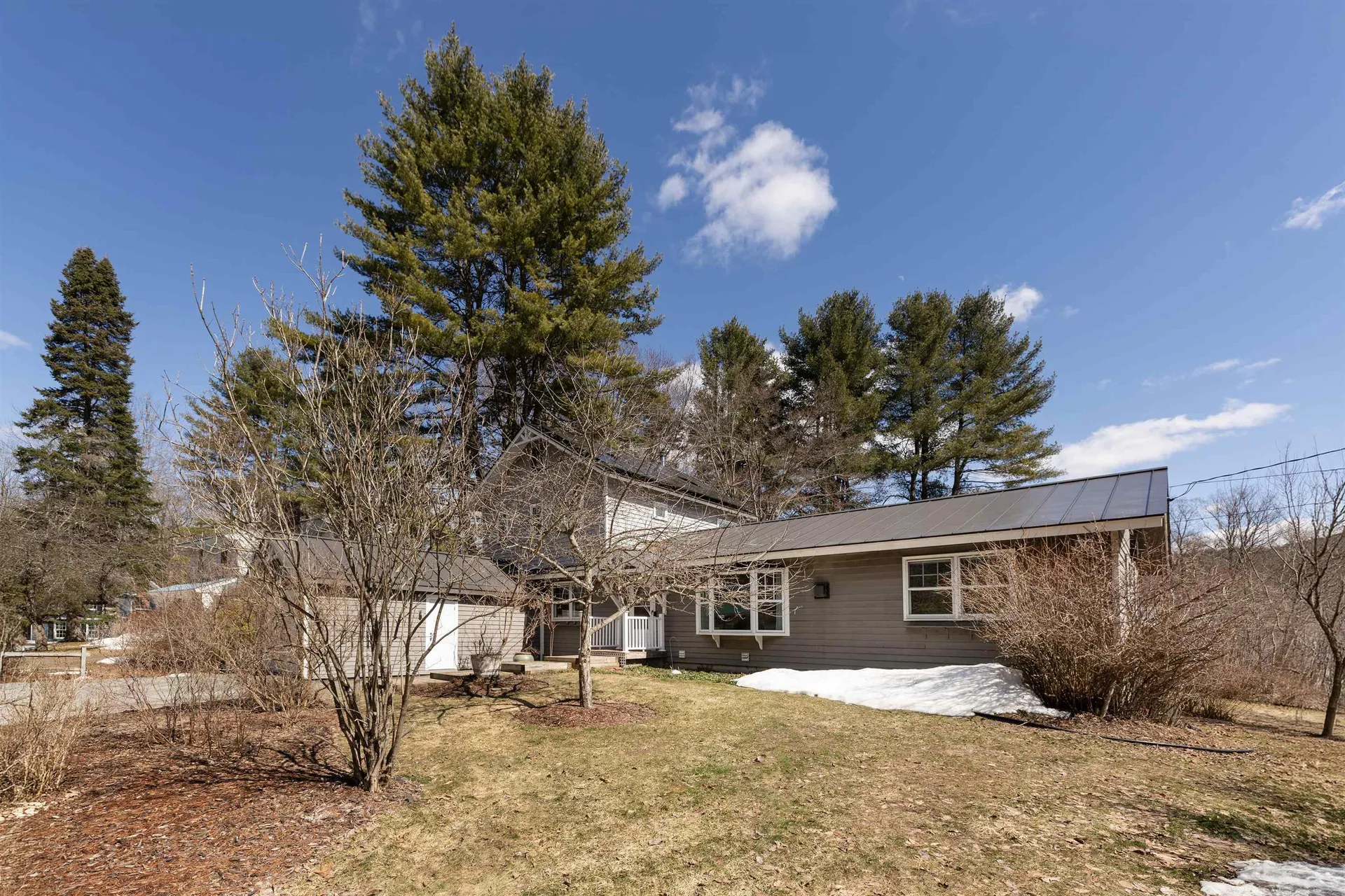 82 Huntley Street Norwich VT 05055