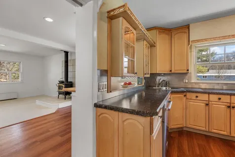 82 Huntley Street Norwich VT 05055