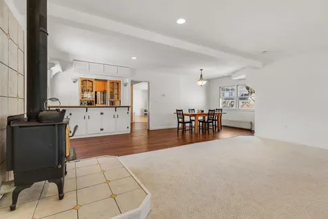 82 Huntley Street Norwich VT 05055