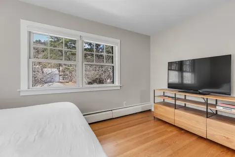 82 Huntley Street Norwich VT 05055