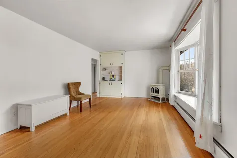 82 Huntley Street Norwich VT 05055