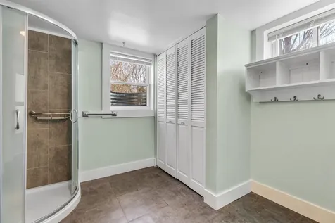 82 Huntley Street Norwich VT 05055