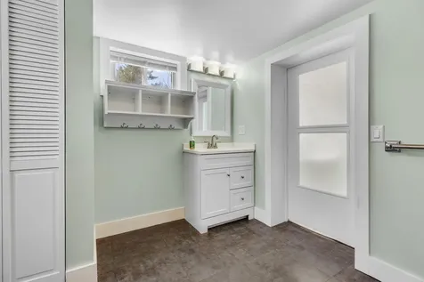 82 Huntley Street Norwich VT 05055