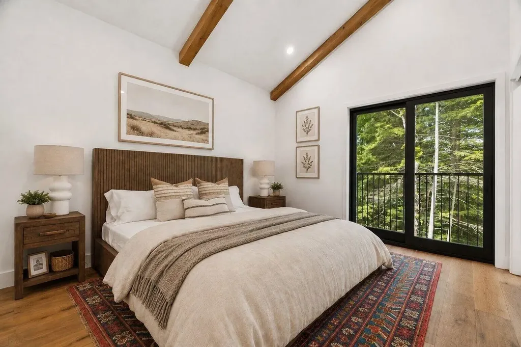 52B Slate Hill Road Stowe VT 05672