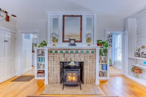 33 Hillview Terrace Littleton NH 03561
