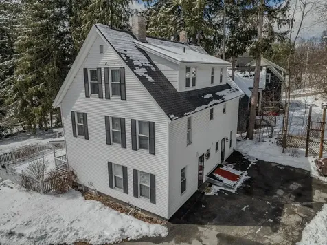 33 Hillview Terrace Littleton NH 03561