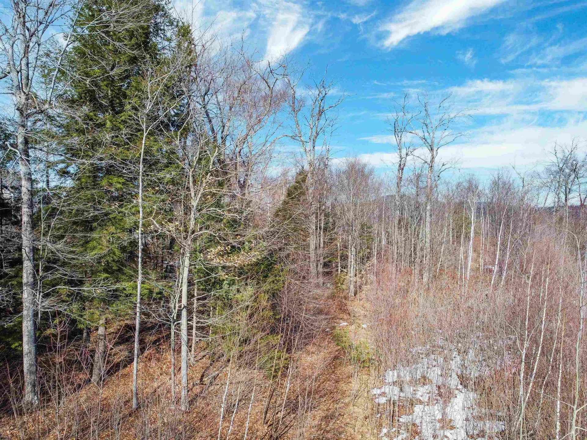 25 Ski Lift Lane Plymouth NH 03264