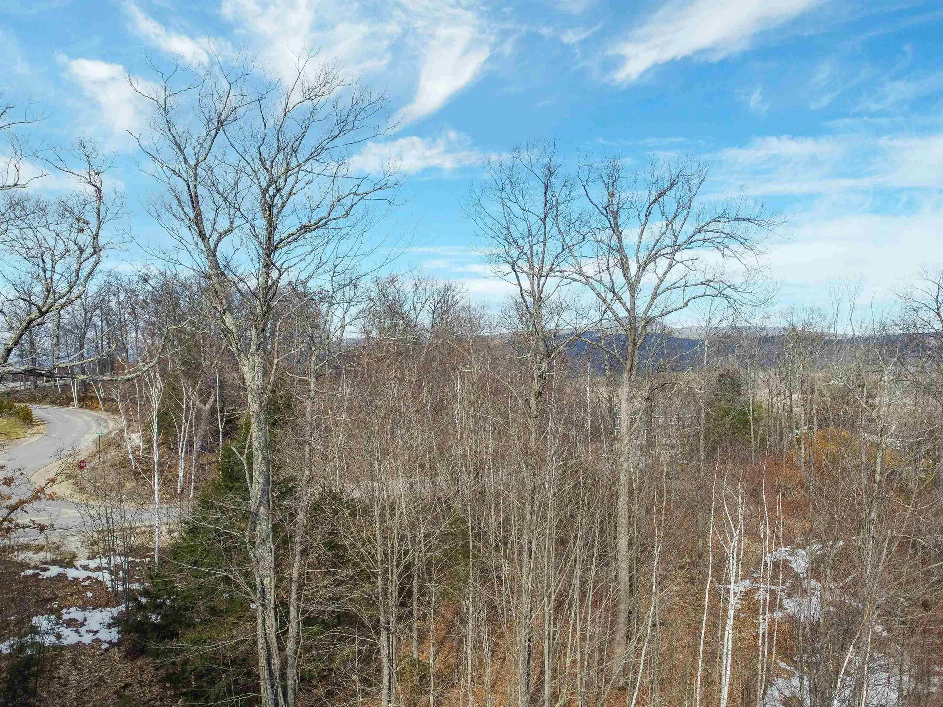 25 Ski Lift Lane Plymouth NH 03264