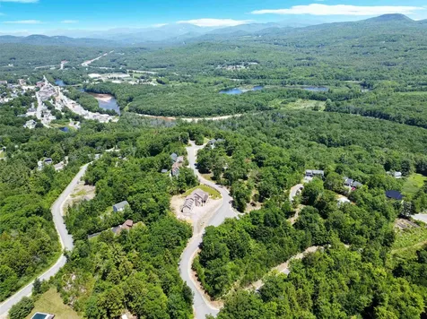 25 Ski Lift Lane Plymouth NH 03264