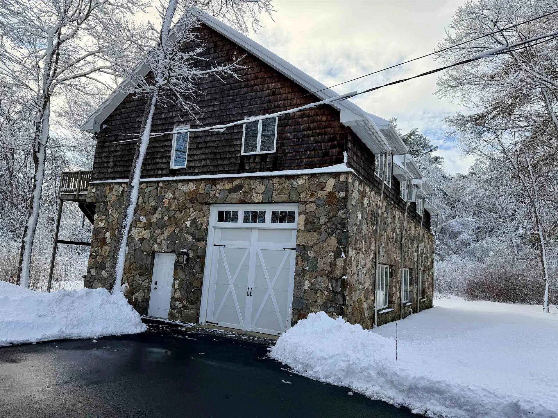51 Depot Road Hampton Falls NH 03844