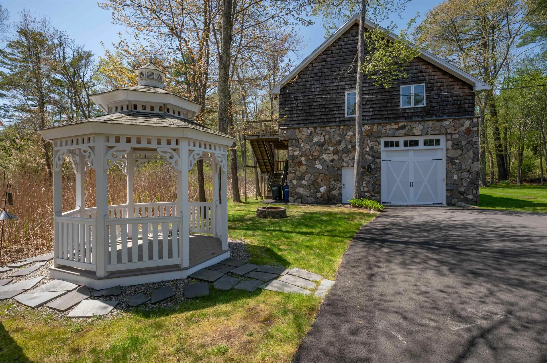 51 Depot Road Hampton Falls NH 03844
