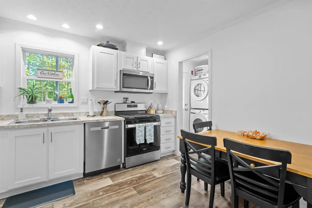 19 Leisure Drive Ossipee NH 03864