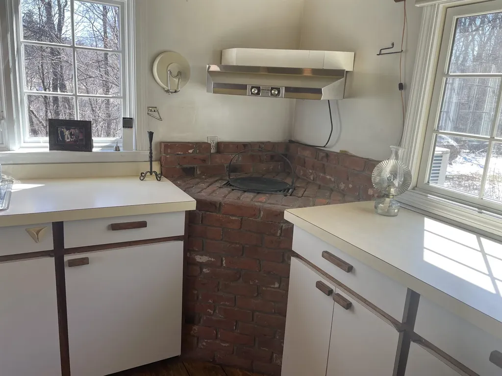 27 Ray Hill Road Wilmington VT 05363