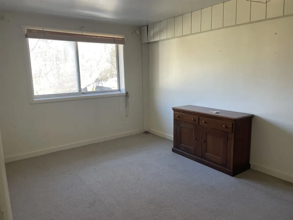 27 Ray Hill Road Wilmington VT 05363