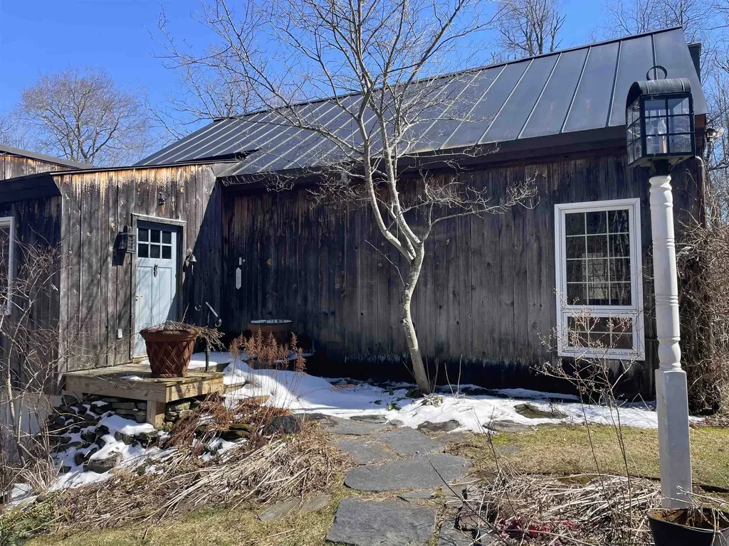 27 Ray Hill Road Wilmington VT 05363