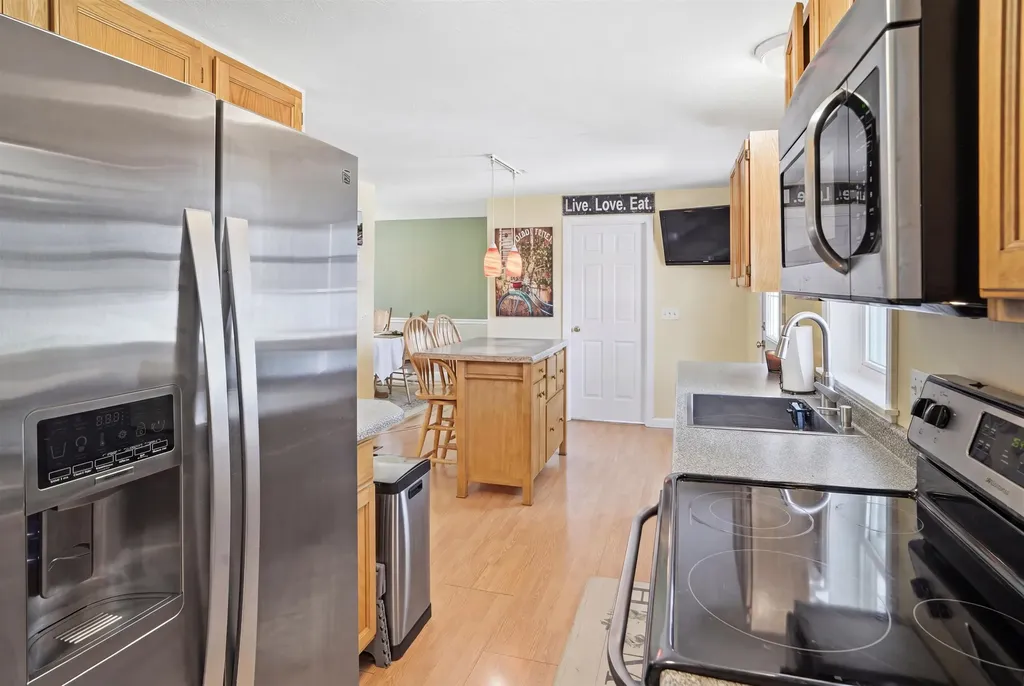 1 Jessica Lane Hudson NH 03051