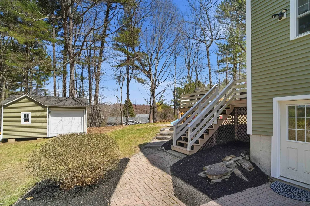 1 Jessica Lane Hudson NH 03051