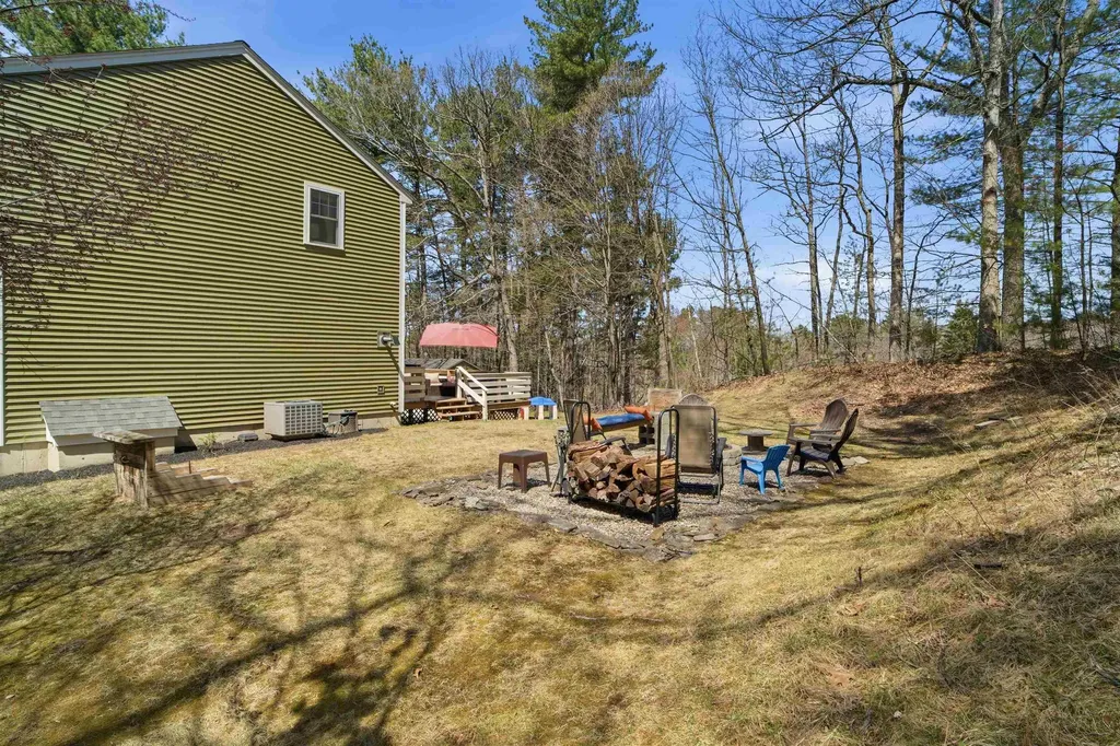 1 Jessica Lane Hudson NH 03051