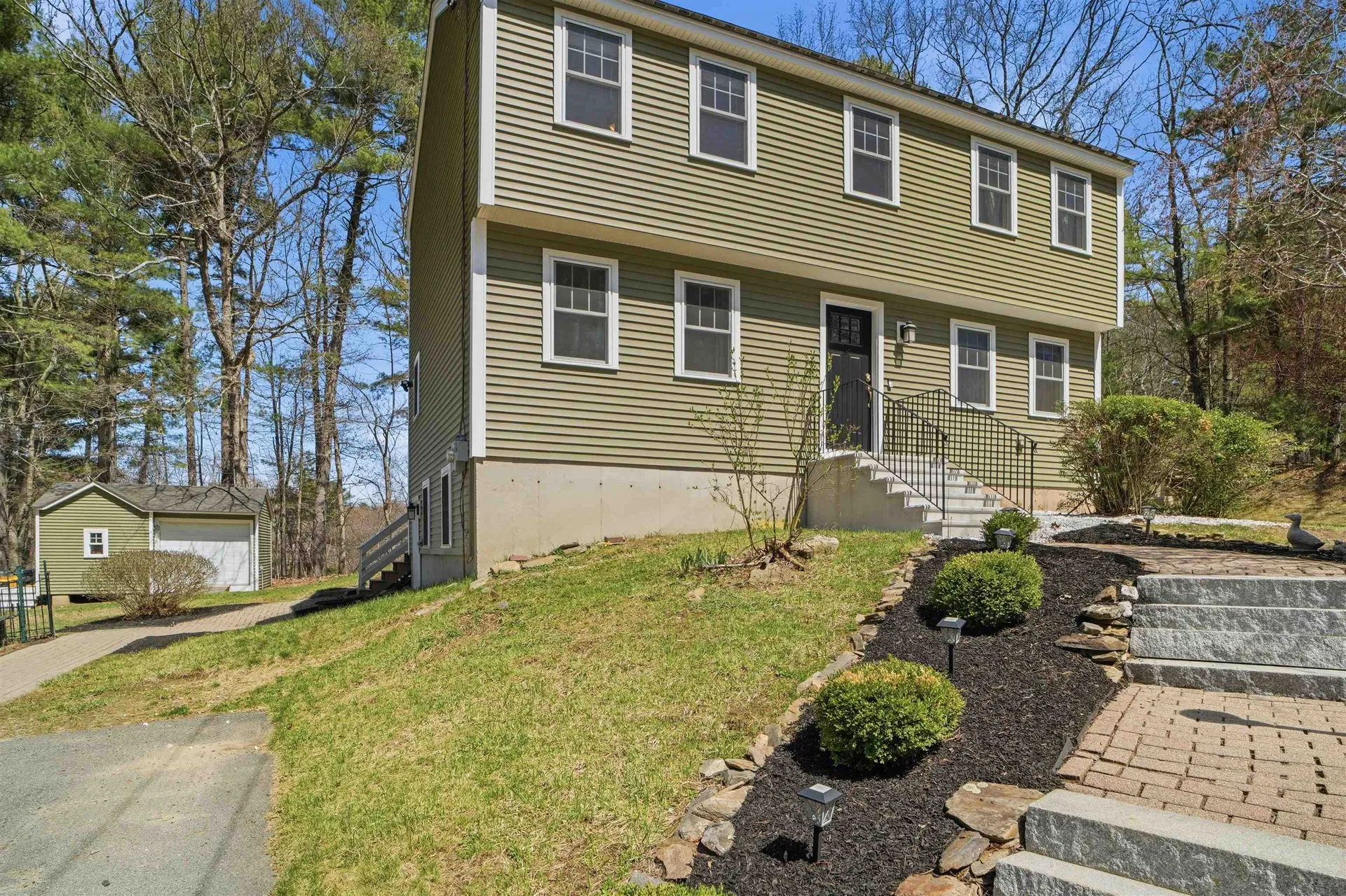 1 Jessica Lane Hudson NH 03051