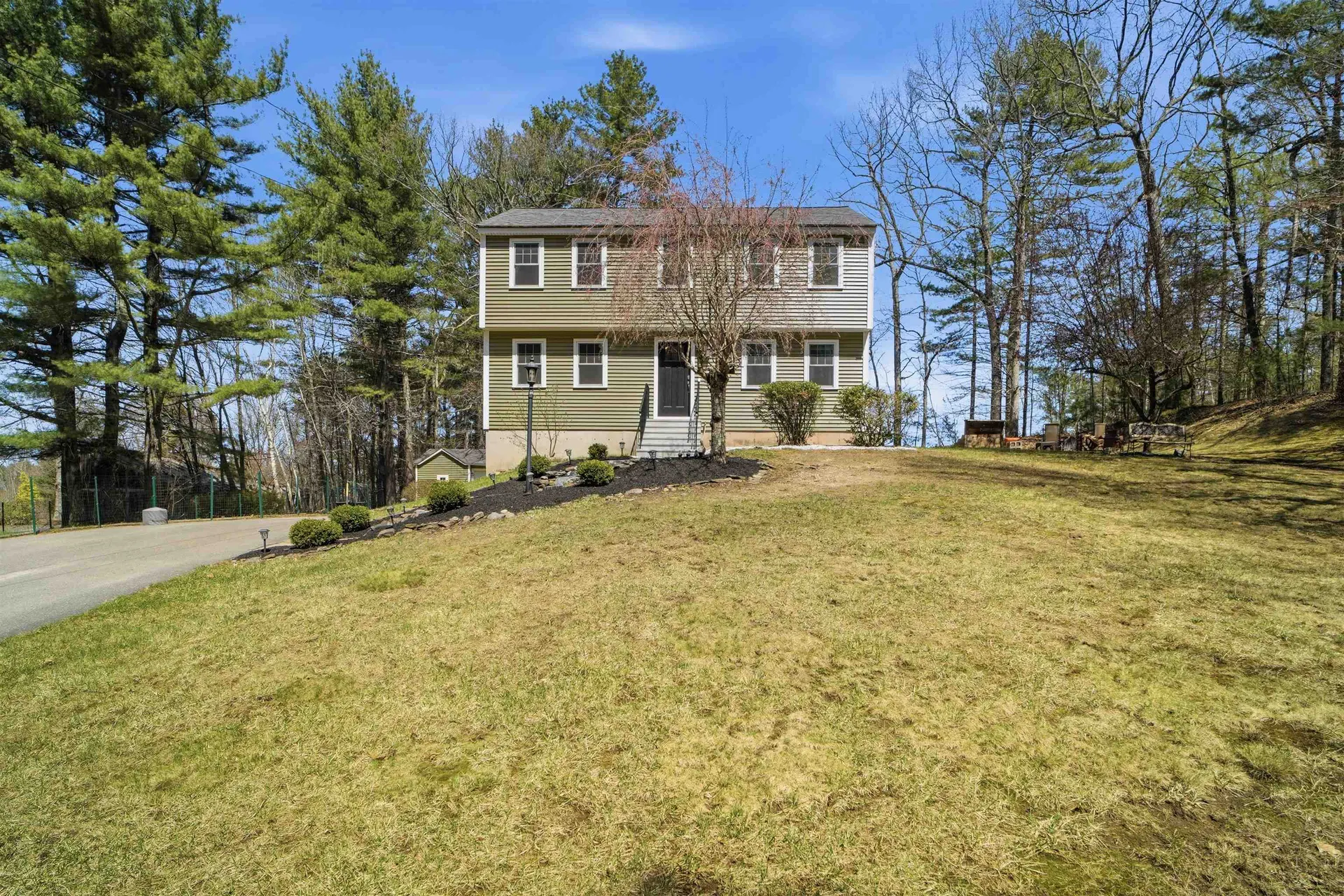 1 Jessica Lane Hudson NH 03051