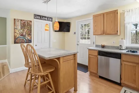 1 Jessica Lane Hudson NH 03051
