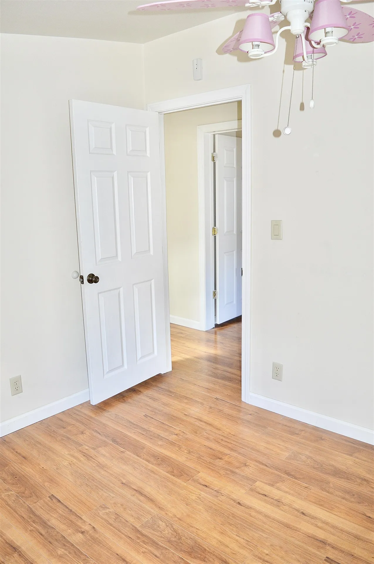 15 South Cranberry Lane Rochester NH 03867