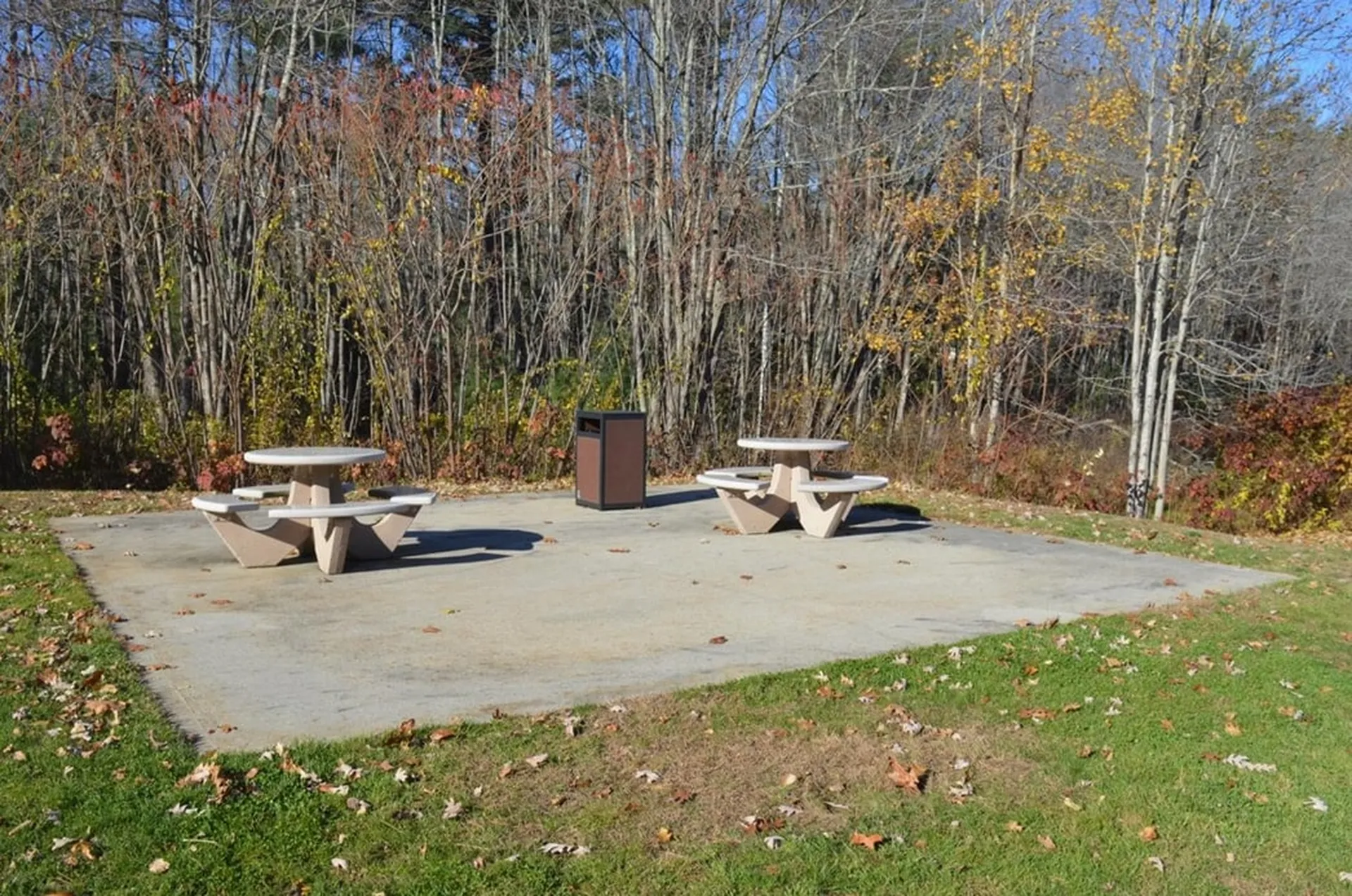 15 South Cranberry Lane Rochester NH 03867