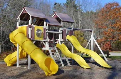 15 South Cranberry Lane Rochester NH 03867