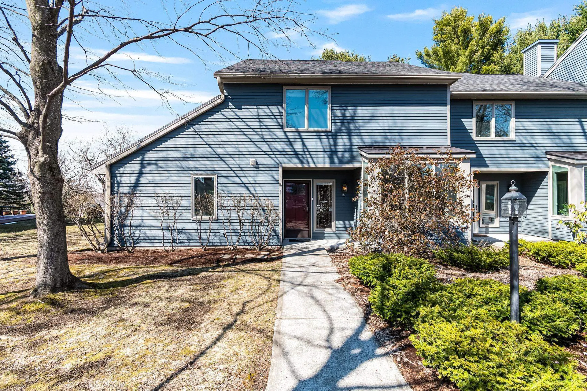 911 Dorset Street South Burlington VT 05403