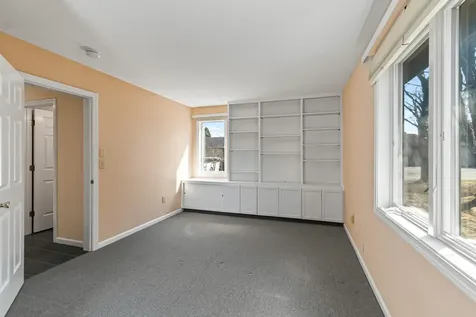 911 Dorset Street South Burlington VT 05403