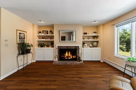 911 Dorset Street South Burlington VT 05403