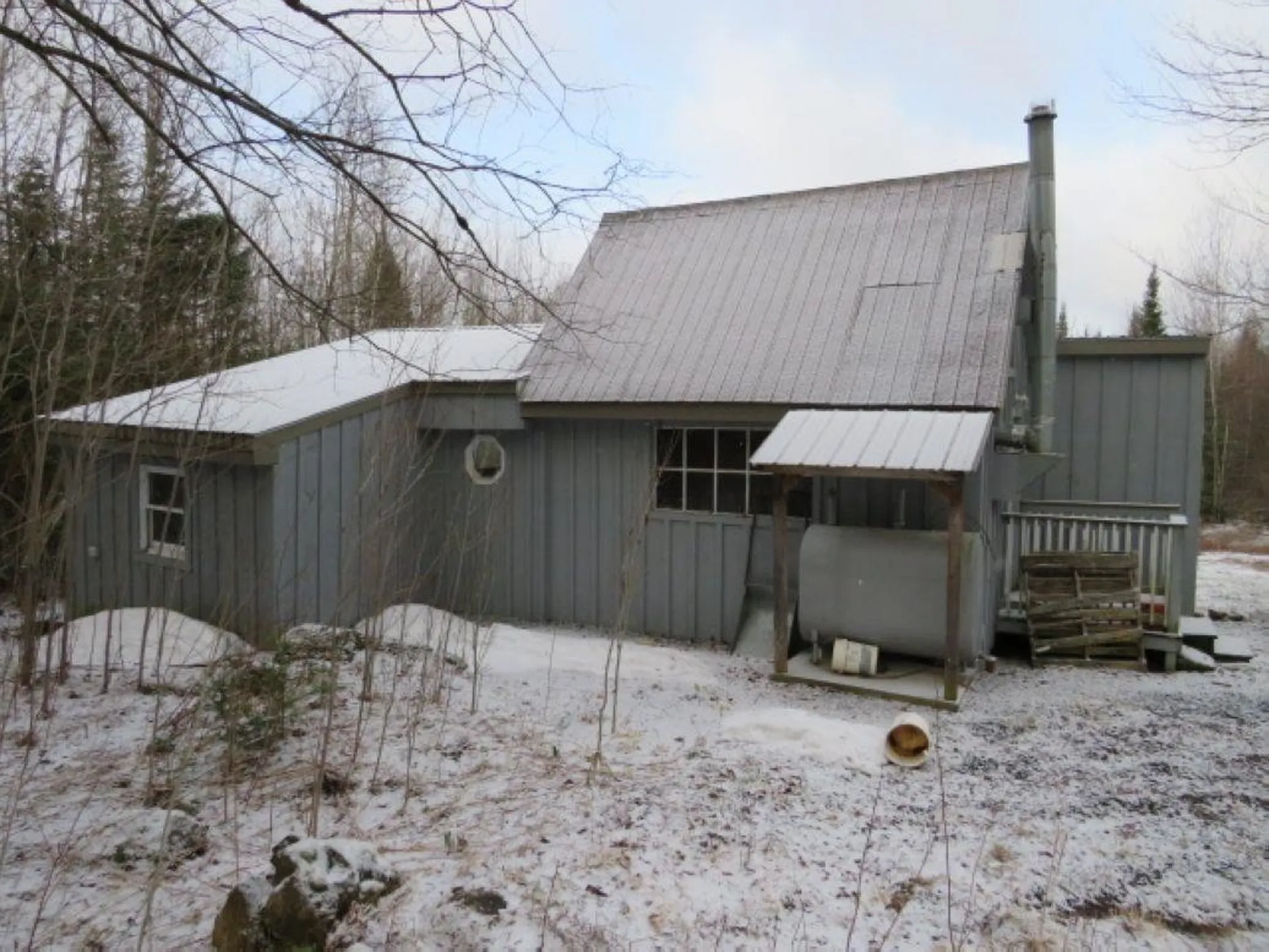 990 Oregon Road Concord VT 05906