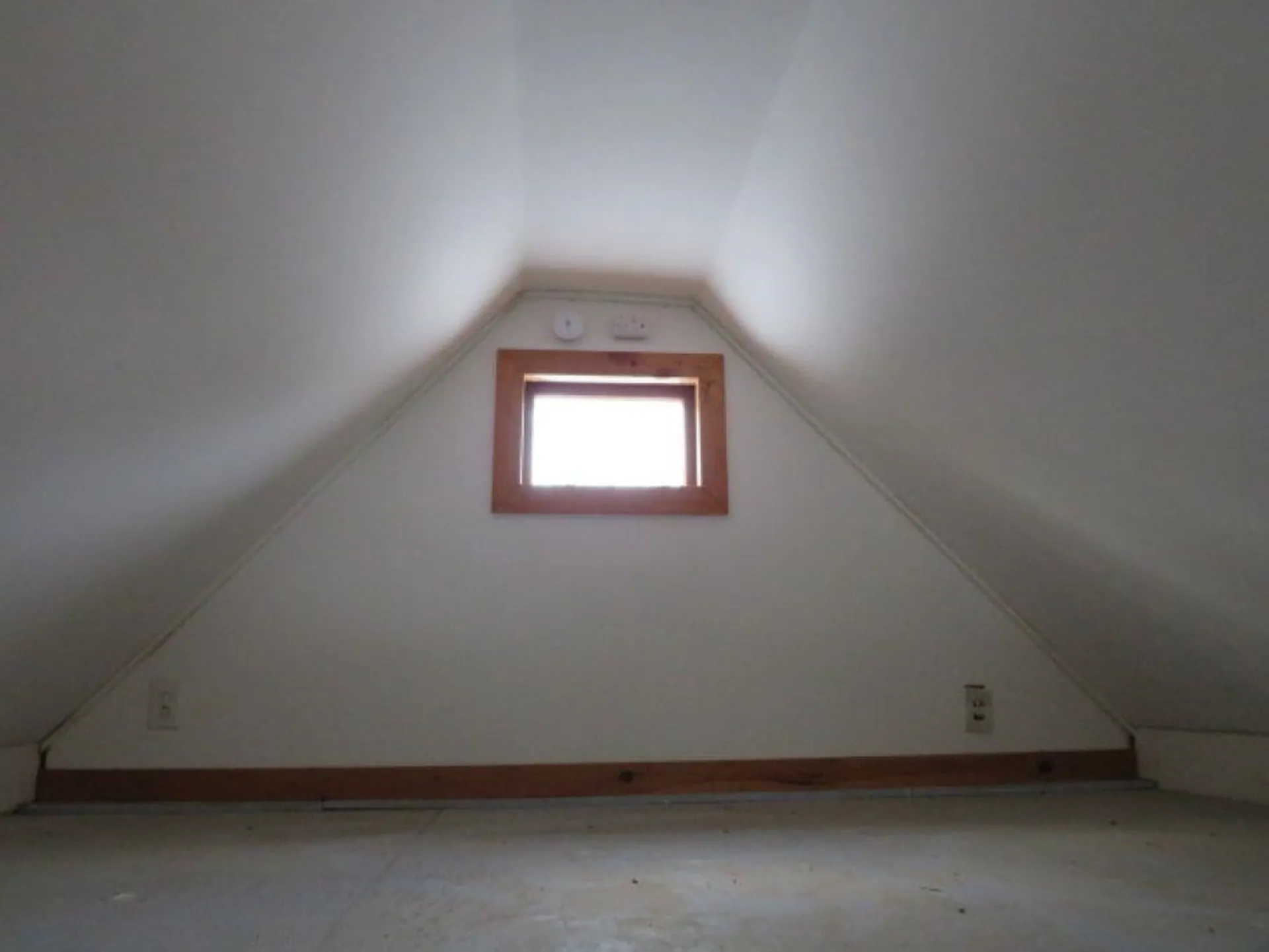 990 Oregon Road Concord VT 05906
