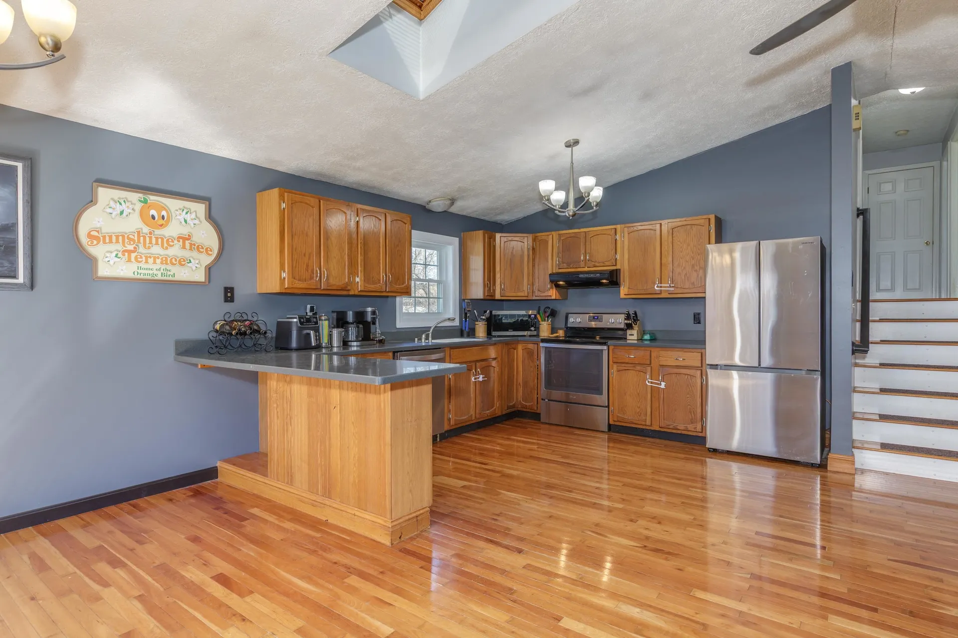 56 Hazelton Court Manchester NH 03103