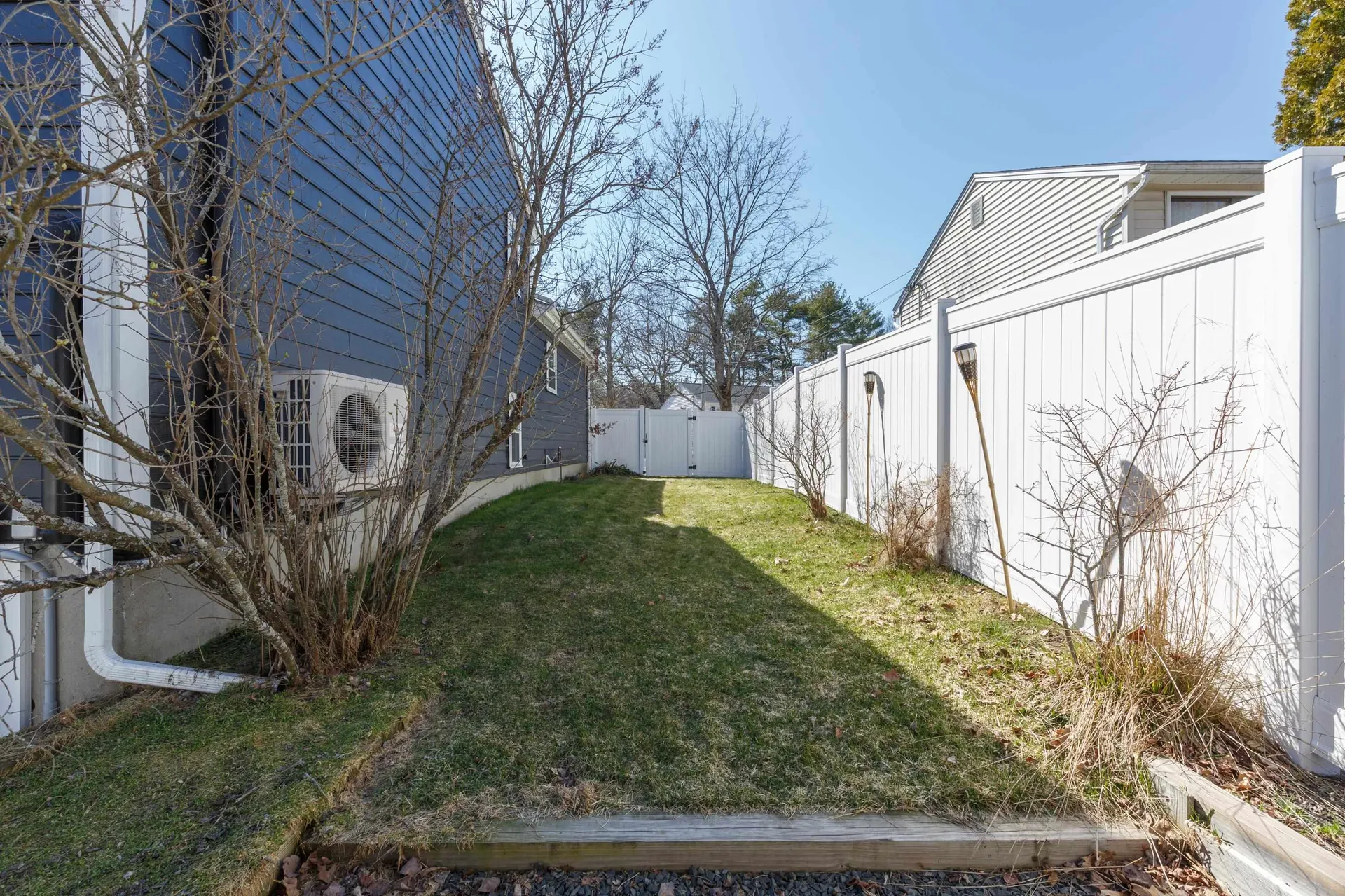 56 Hazelton Court Manchester NH 03103