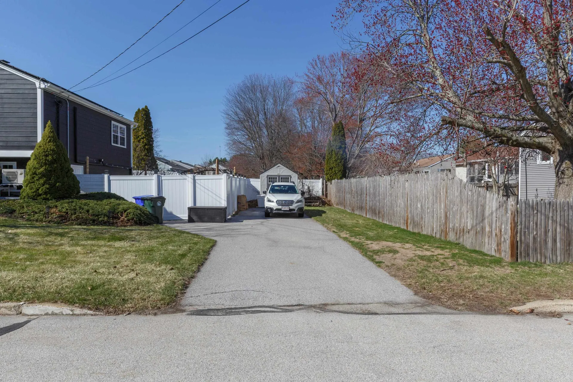 56 Hazelton Court Manchester NH 03103