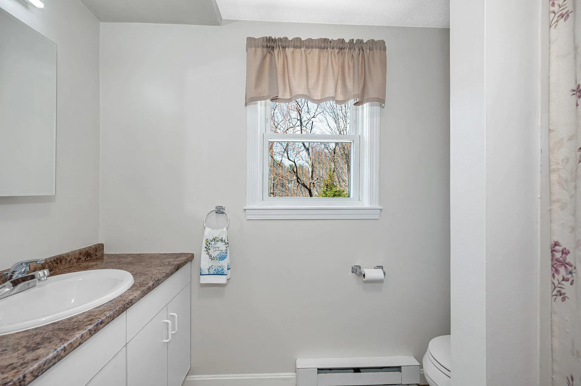 42 Barretts Hill Road Hudson NH 03051