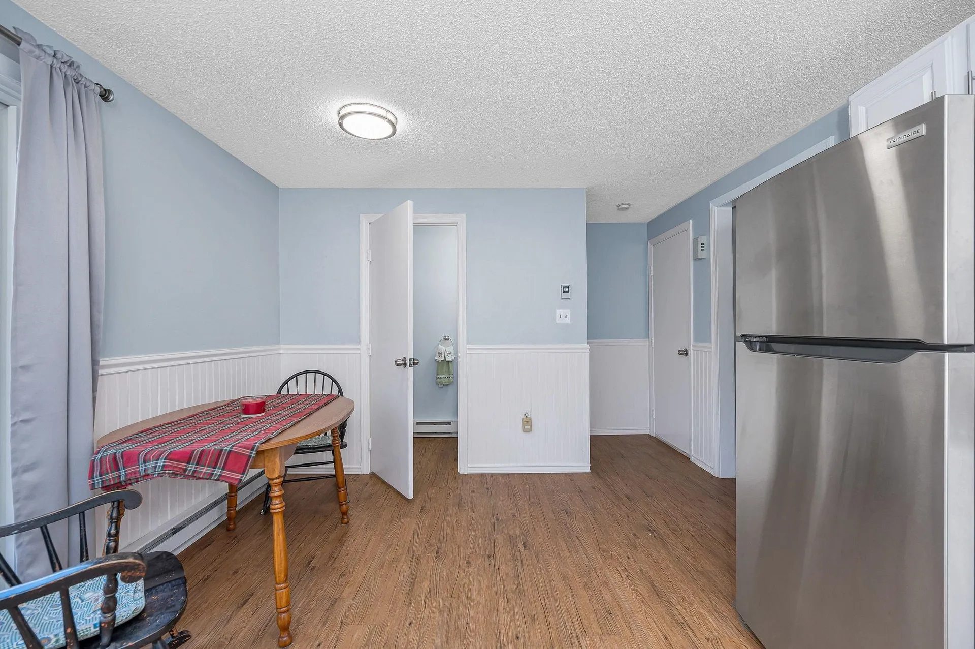 42 Barretts Hill Road Hudson NH 03051